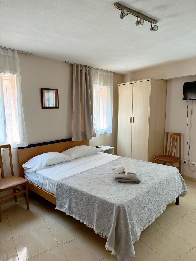 Royal Inn Aparthotel Lloret de Mar Exterior photo